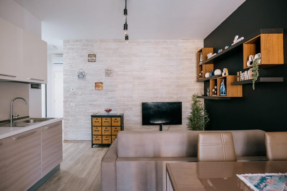 Living room, kitchen
