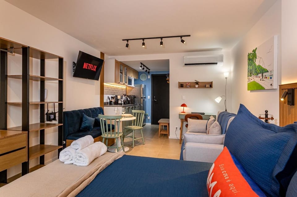 Studio with pool near Lapa | RL 201/303 Apartment in Santa Teresa