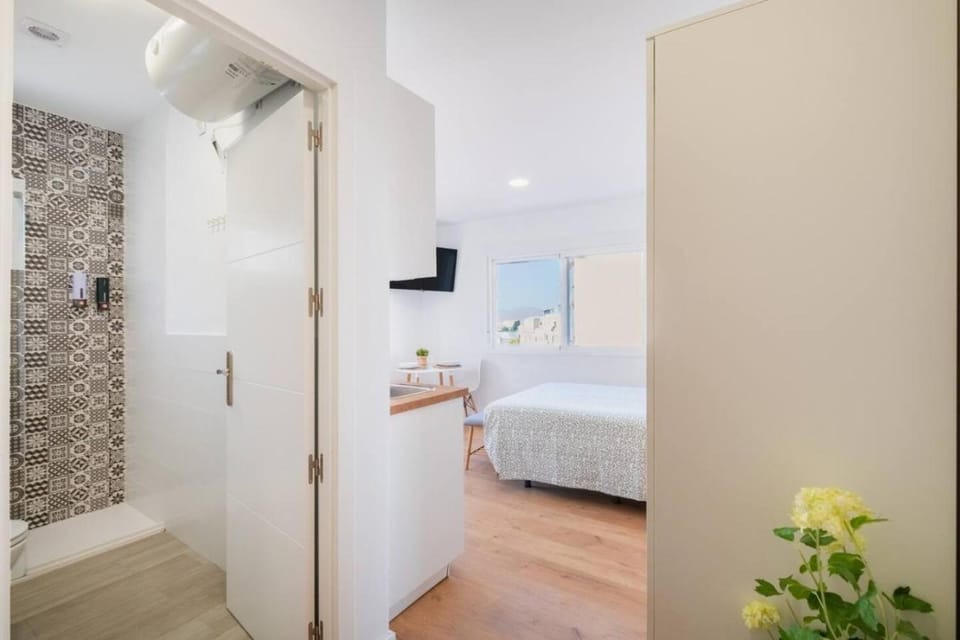 Shower, Bed, Bathroom, Bedroom