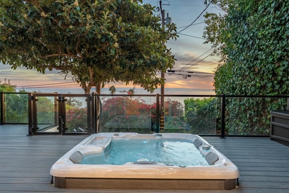 Ocean-View Wellness Home | Infrared Sauna + Spa House in Summerland