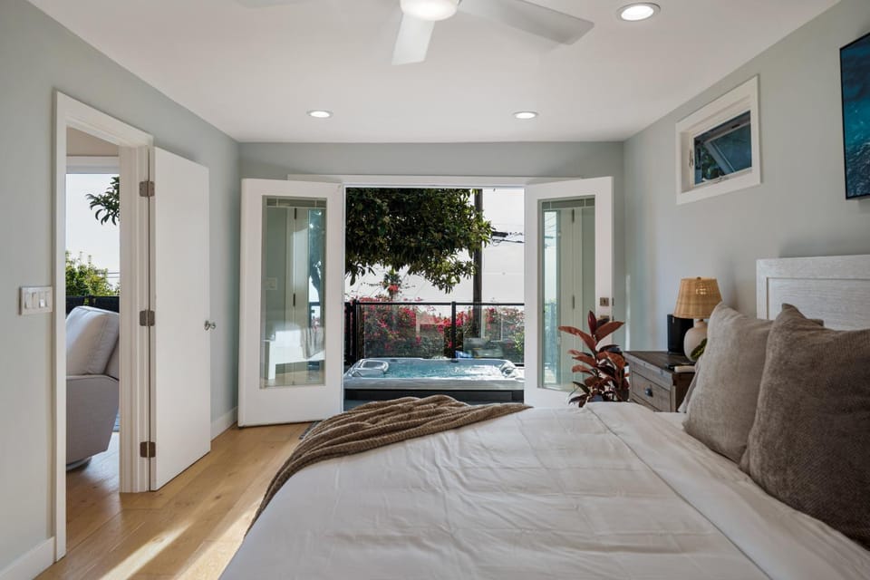 Ocean-View Wellness Home | Infrared Sauna + Spa House in Summerland