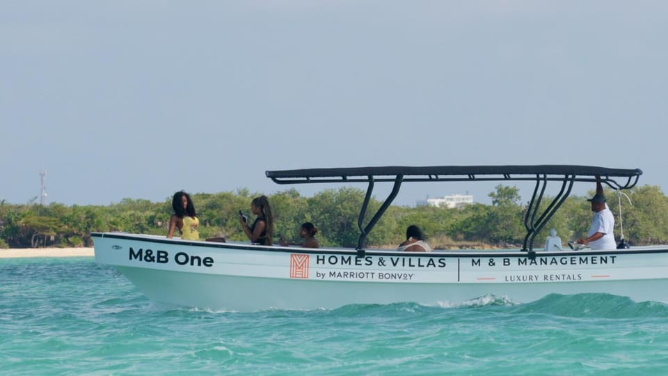 Azure Tide and Mistico Beach Club plus Boat Shuttle Villa in San Pedro