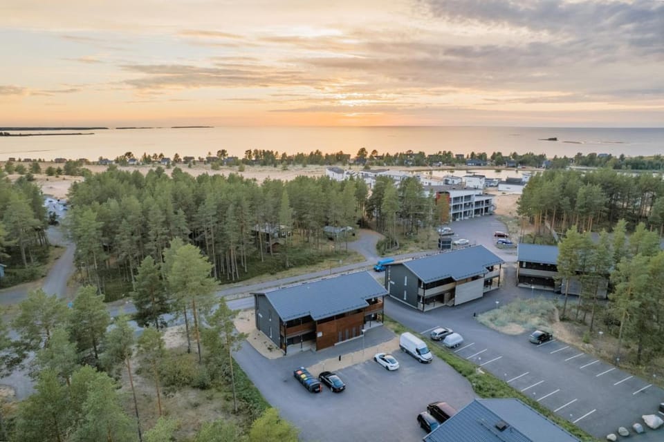 Property building, Natural landscape, Bird's eye view, Location