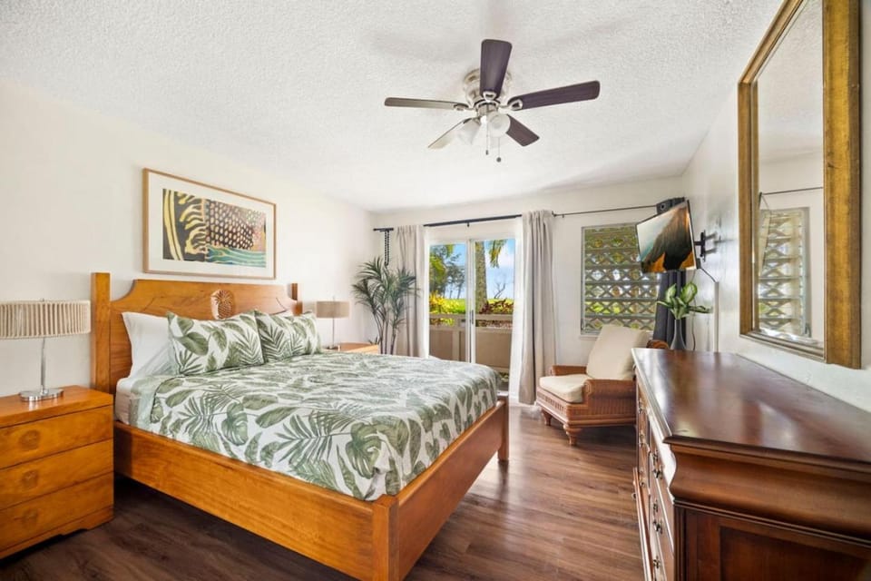 Hale Niu peek ocean view Apartment in Wailua