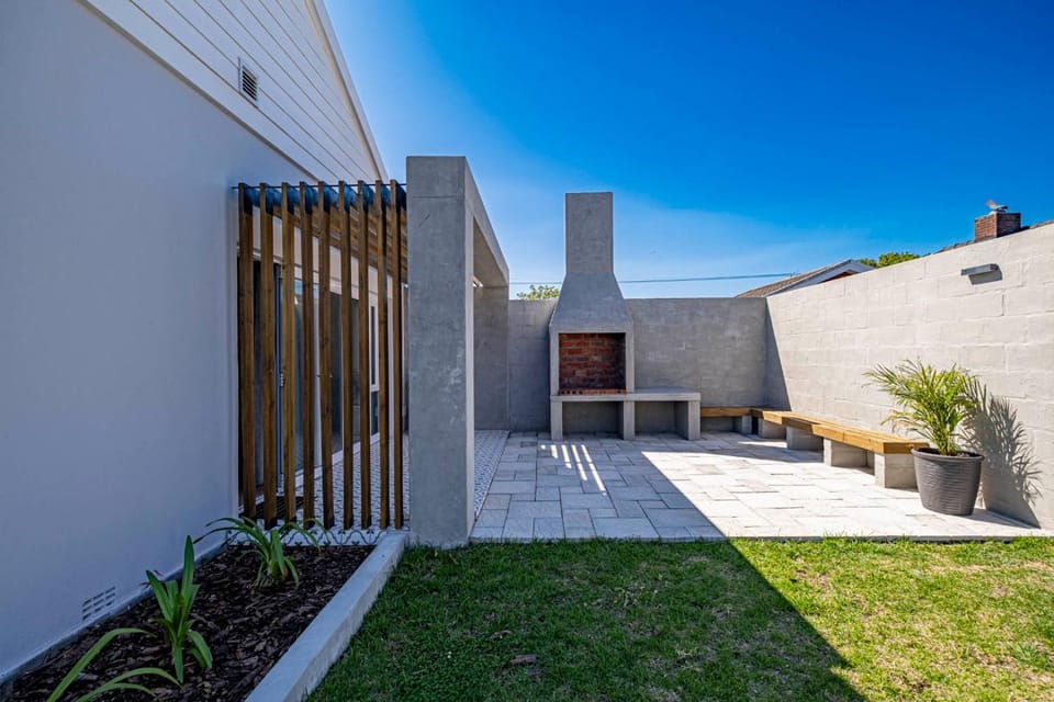 BBQ facilities, Garden