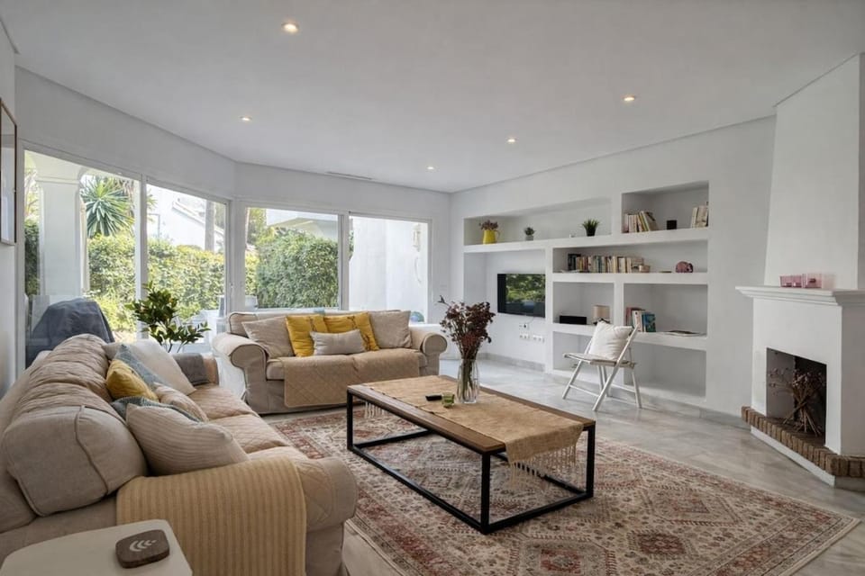 Charming 4 BR in Exclusive Camoján Blanco - RDR549 House in Marbella