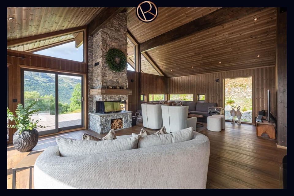 View (from property/room), Balcony/Terrace, Living room, Seating area