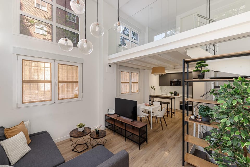 Waou Essence I Ventas - Ciudad Lineal Apartment in Madrid