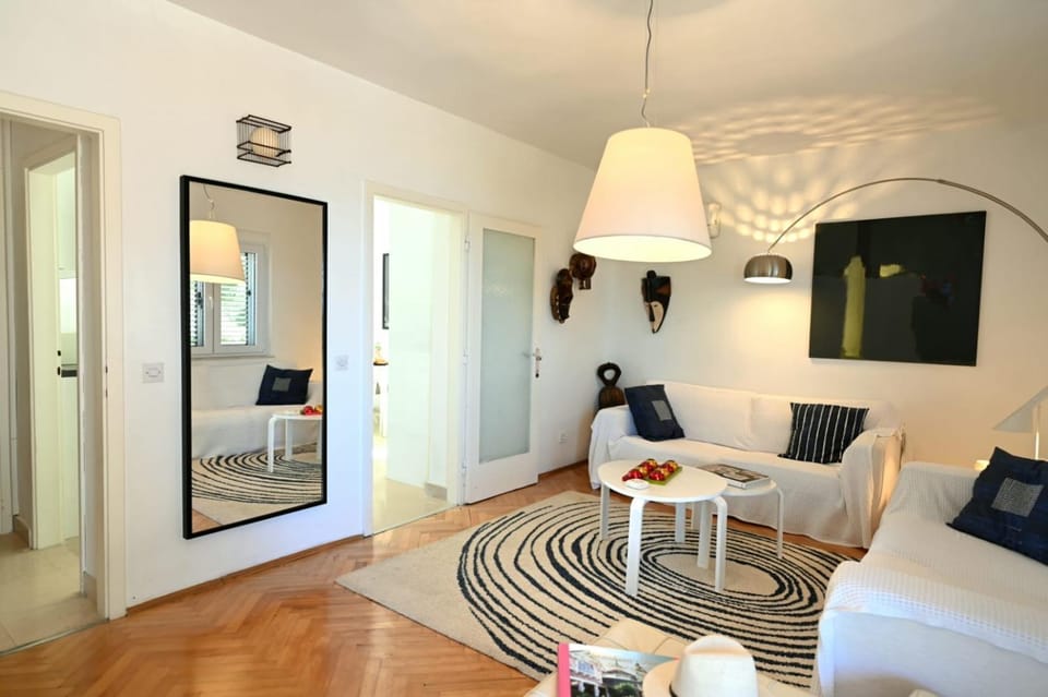 Adriatic Breeze House in Hvar