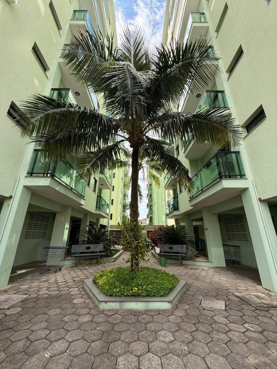 Ape Martins de Sa Apartment in Caraguatatuba