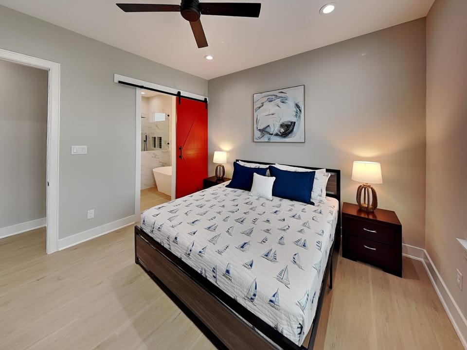 Bed, Bathroom, Bedroom, furniture