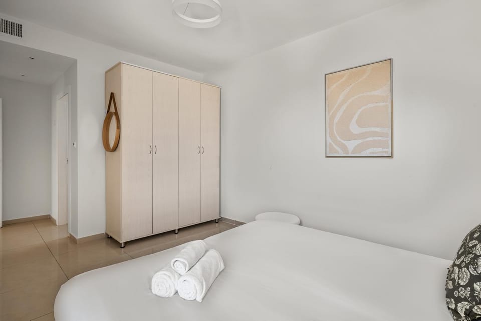 Agripas Market - Luxury Penthouse C8 Apartment in South District