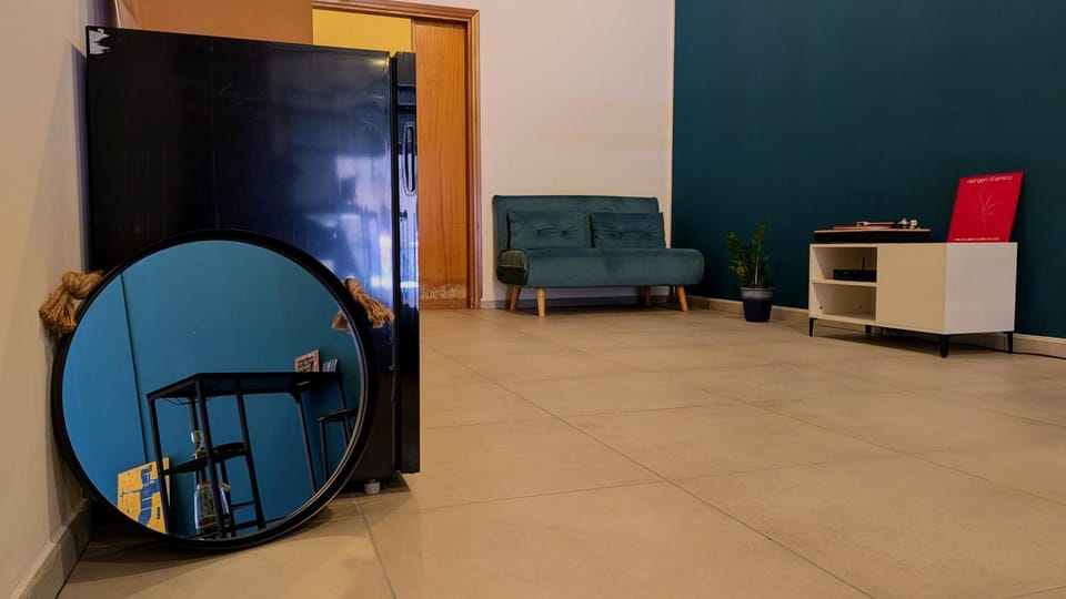 Lobby or reception, Decorative detail