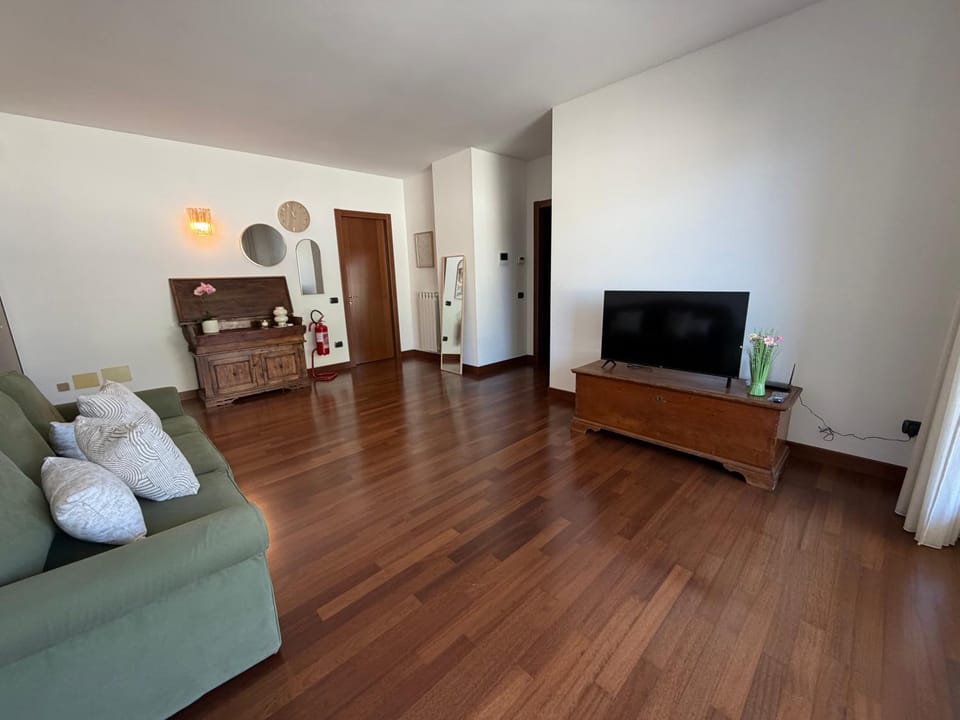 CAV i13 D Apartment in Lombardy