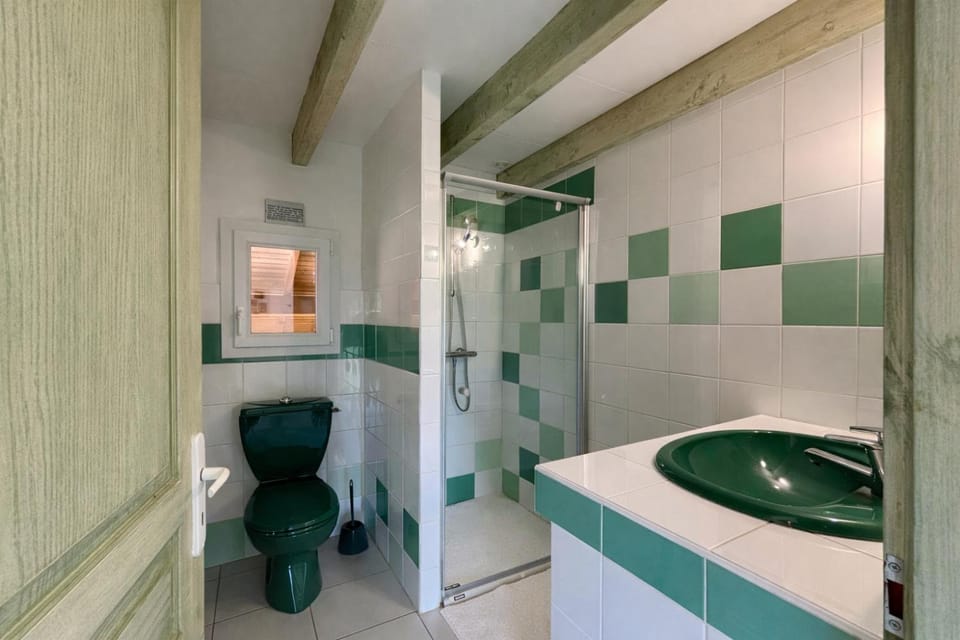Toilet, Bathroom