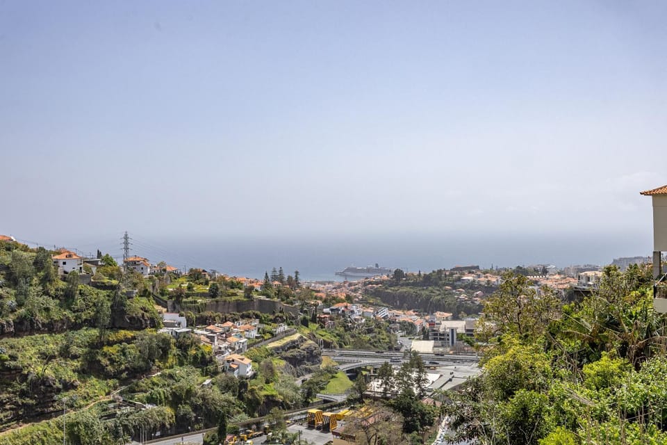 Funchal Haven by YOUR KEY MADEIRA House in Funchal