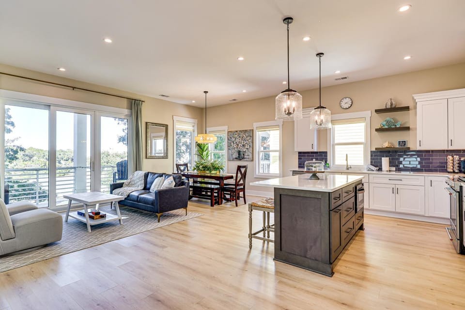 Luxe 2-Home Combo in Carolina Beach: Walk to Water House in Carolina Beach