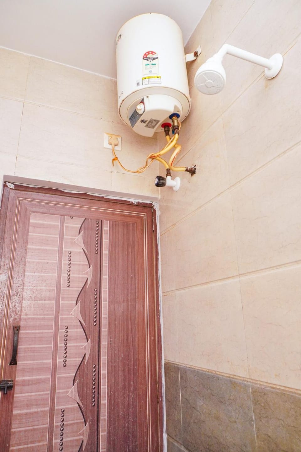 Cozy 1bhk 2km From Hosa Road Metro with lift 203 Apartment in Bengaluru