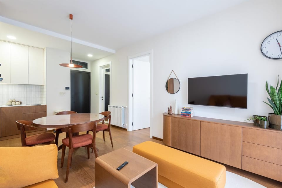TV and multimedia, Living room, Seating area