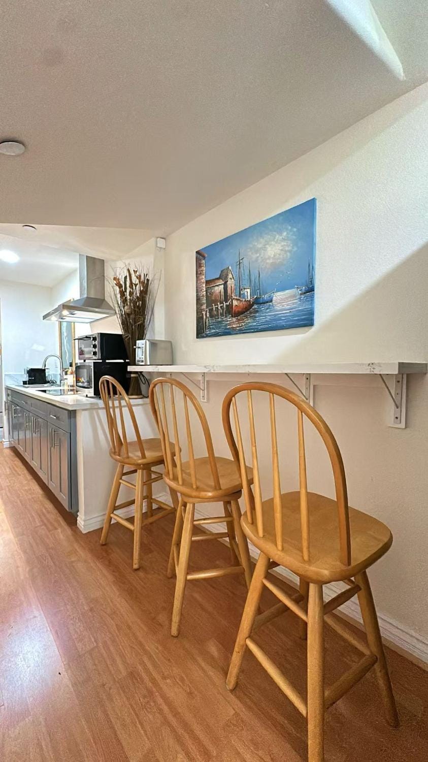 Dining area, Communal kitchen