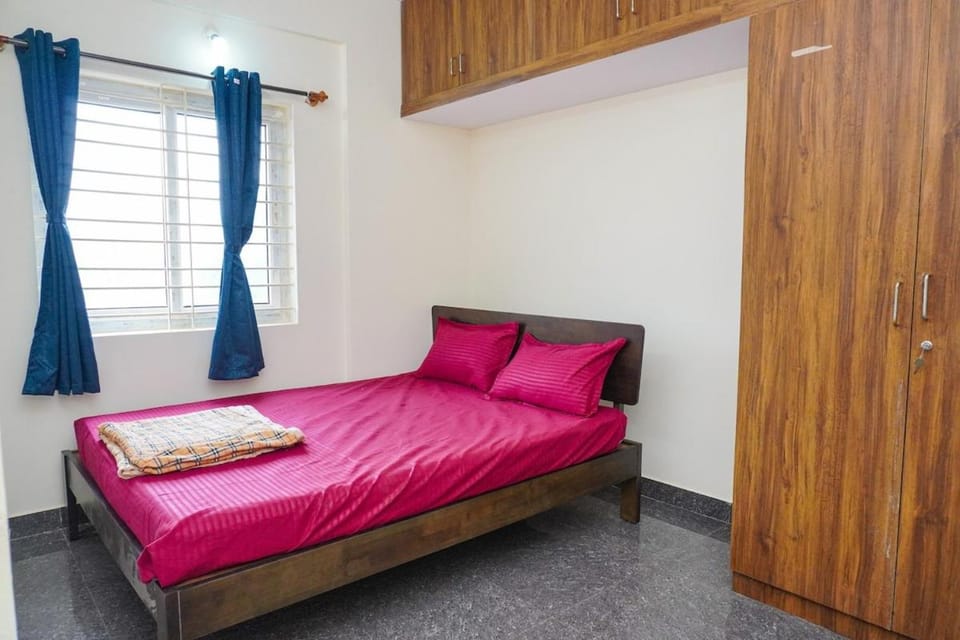 Cozy 1bhk 2km From Hosa Road Metro 301 Apartment in Bengaluru
