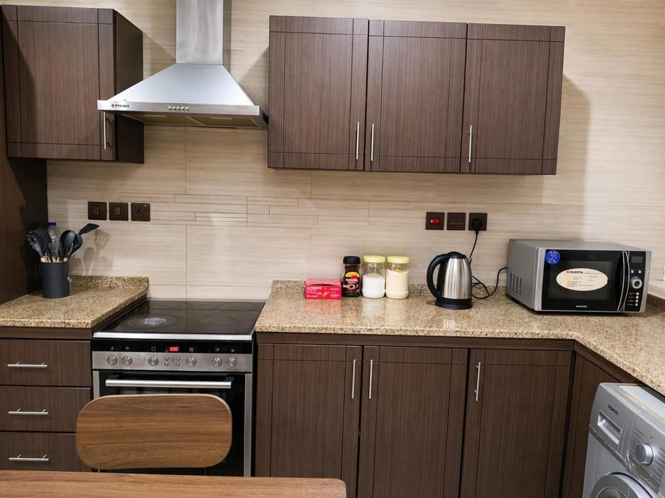 Burjaman Metro Premium Holiday Homes Apartment in Dubai