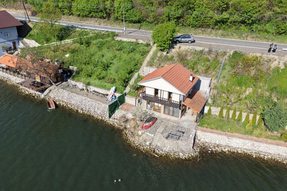 Property building, Bird's eye view