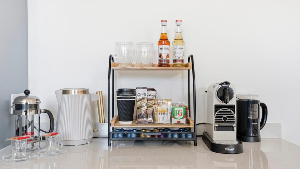 Coffee/tea facilities