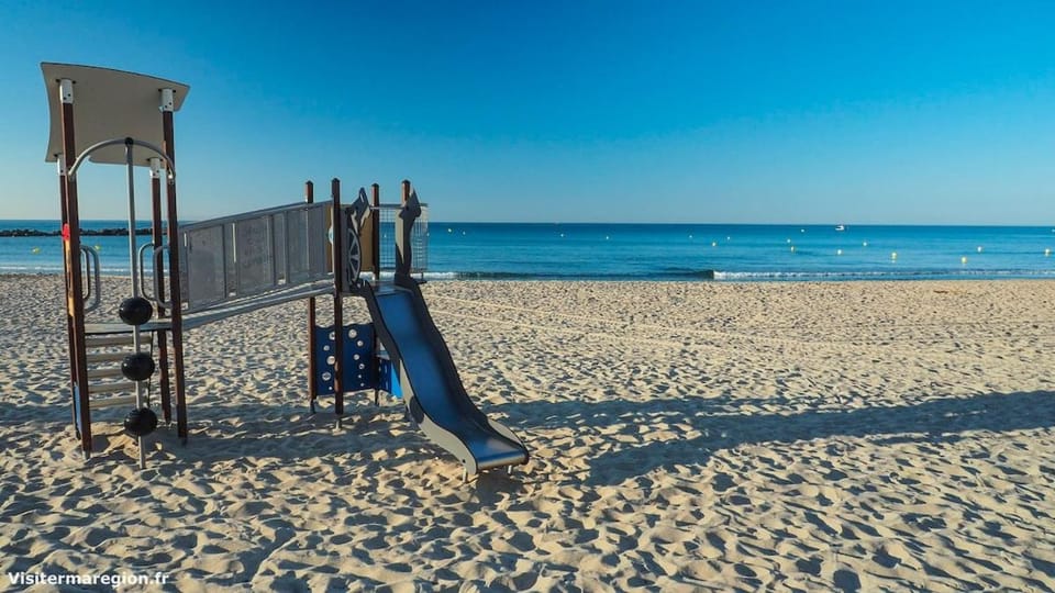 Appartement moderne à 50 mètres de la plage Apartment in Palavas-les-Flots