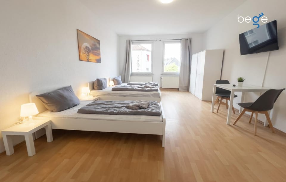 Photo of the whole room, Bedroom, heating, internet