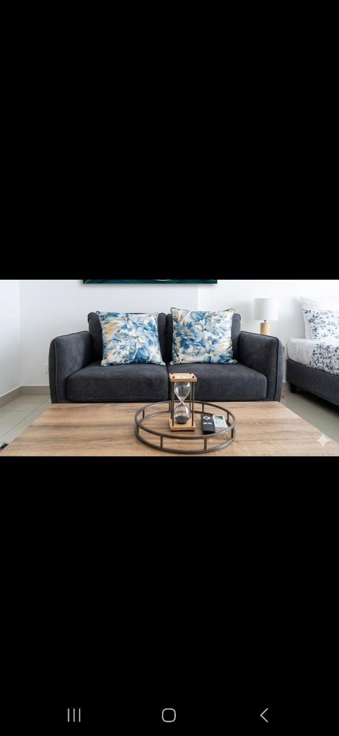 The Millenial - Studio Apartment - unit 404, Umhlanga Ridge Apartment hotel in Umhlanga