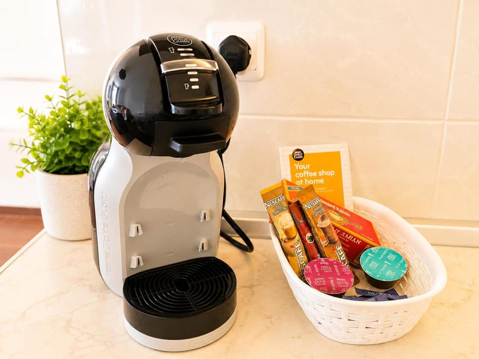 Coffee/tea facilities, Kitchen or kitchenette