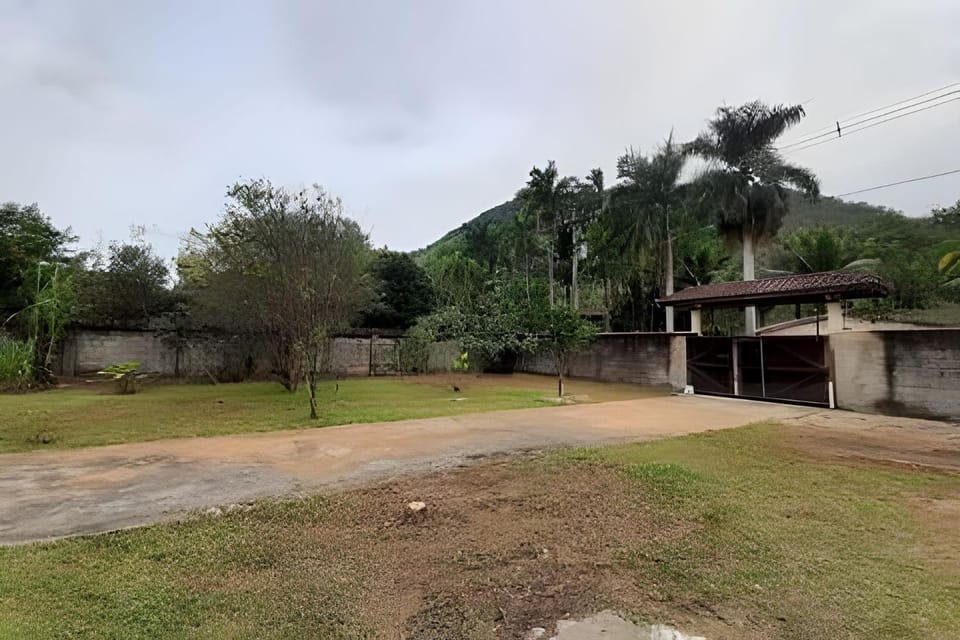 Paraty Casa a 15 min. da praia. Perfeita para pets House in State of Rio de Janeiro
