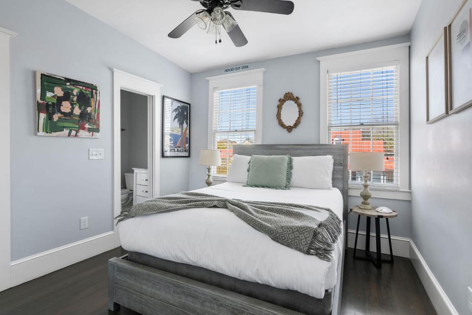 The Julep Suite 3BR 2BA Steps to King St House in Charleston