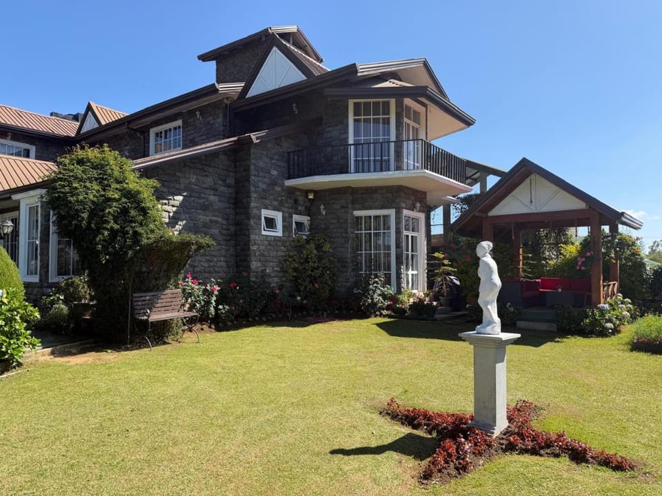 The Rosedale Grand Bungalow Nuwara Eliya Resort in Nuwara Eliya