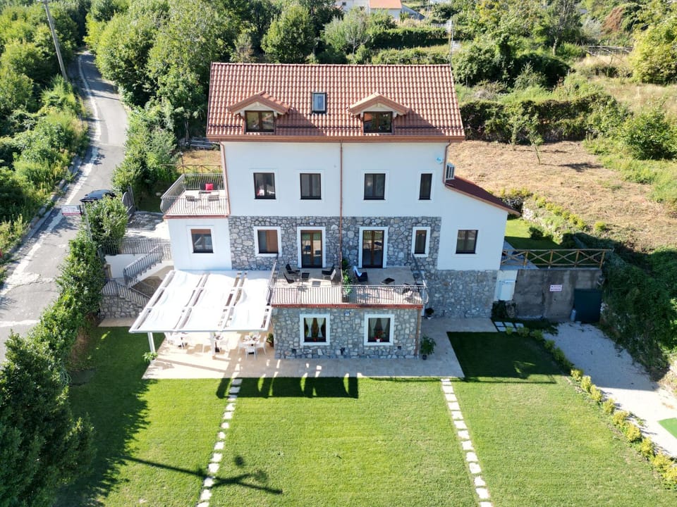 Villa Rossa Bed and Breakfast in Agerola