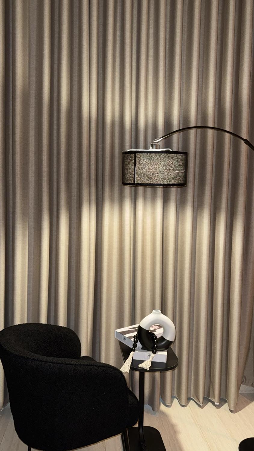 Library, Seating area, Bedroom