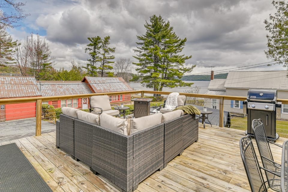 Cottage w/ Shared Beach, Great Views, Walk to Town House in Schroon Lake