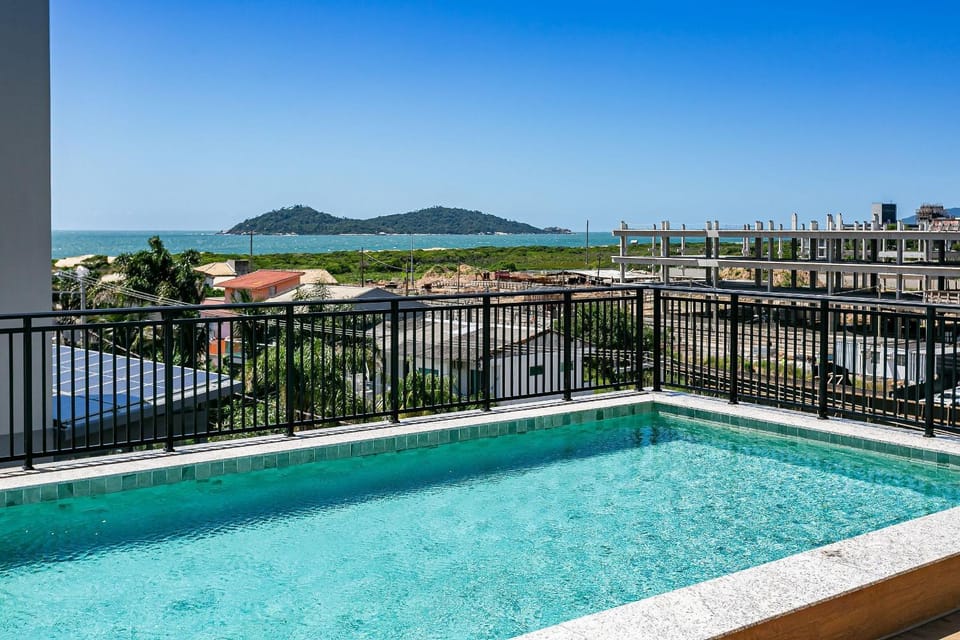 Day, Natural landscape, View (from property/room), Mountain view, Pool view, Swimming pool