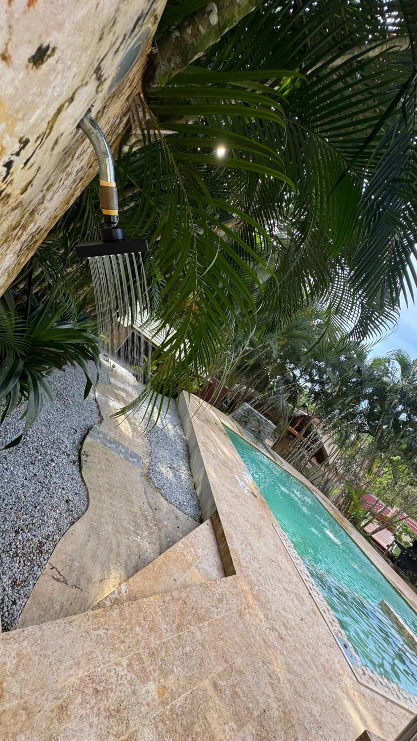 Casa se campo entre montañas Quisqueya paisa Nature lodge in Samaná Province