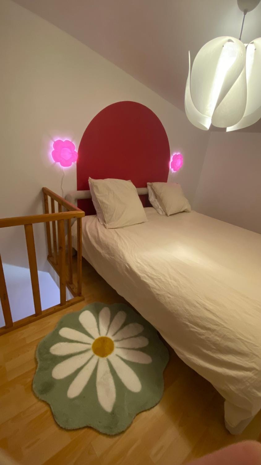 Loft Colorfull therapy - king size - near Paris Apartment in Gagny