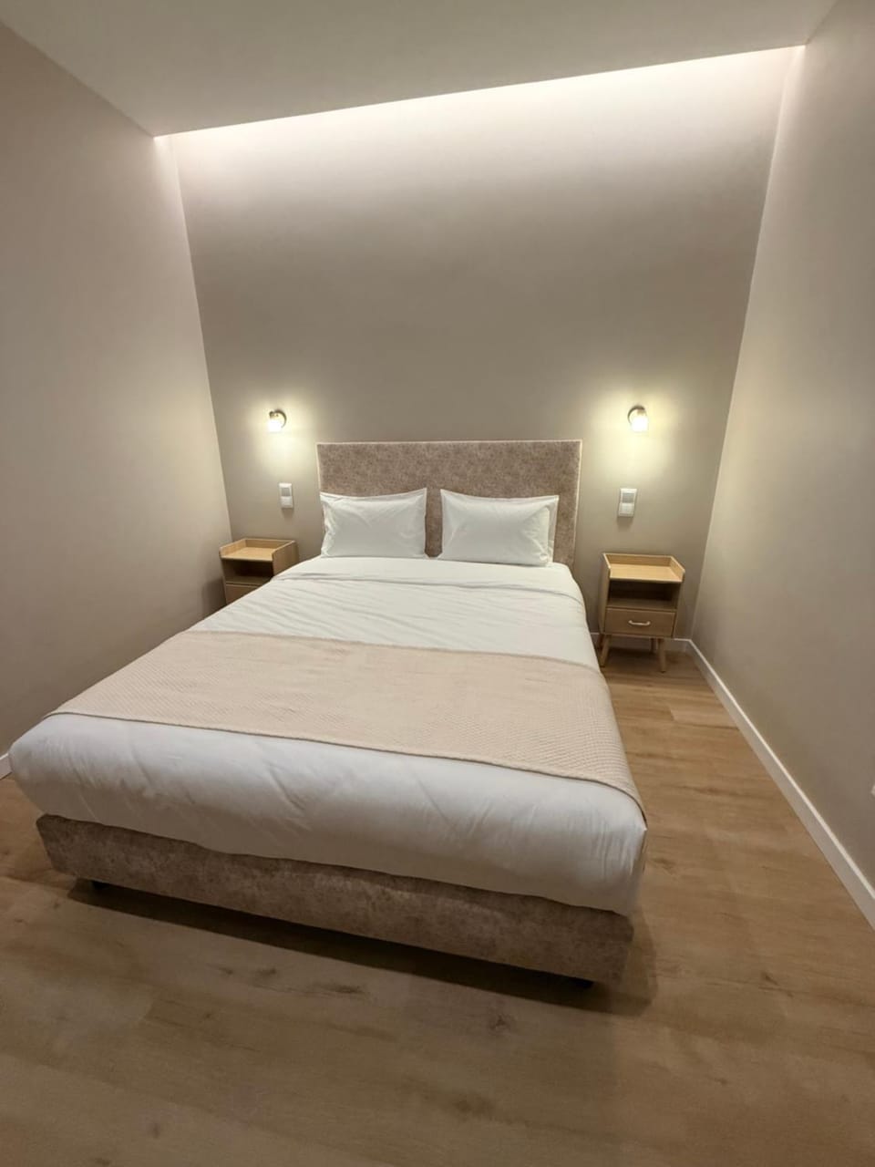 Residencia LIS B&B and Parking Hotel in Porto