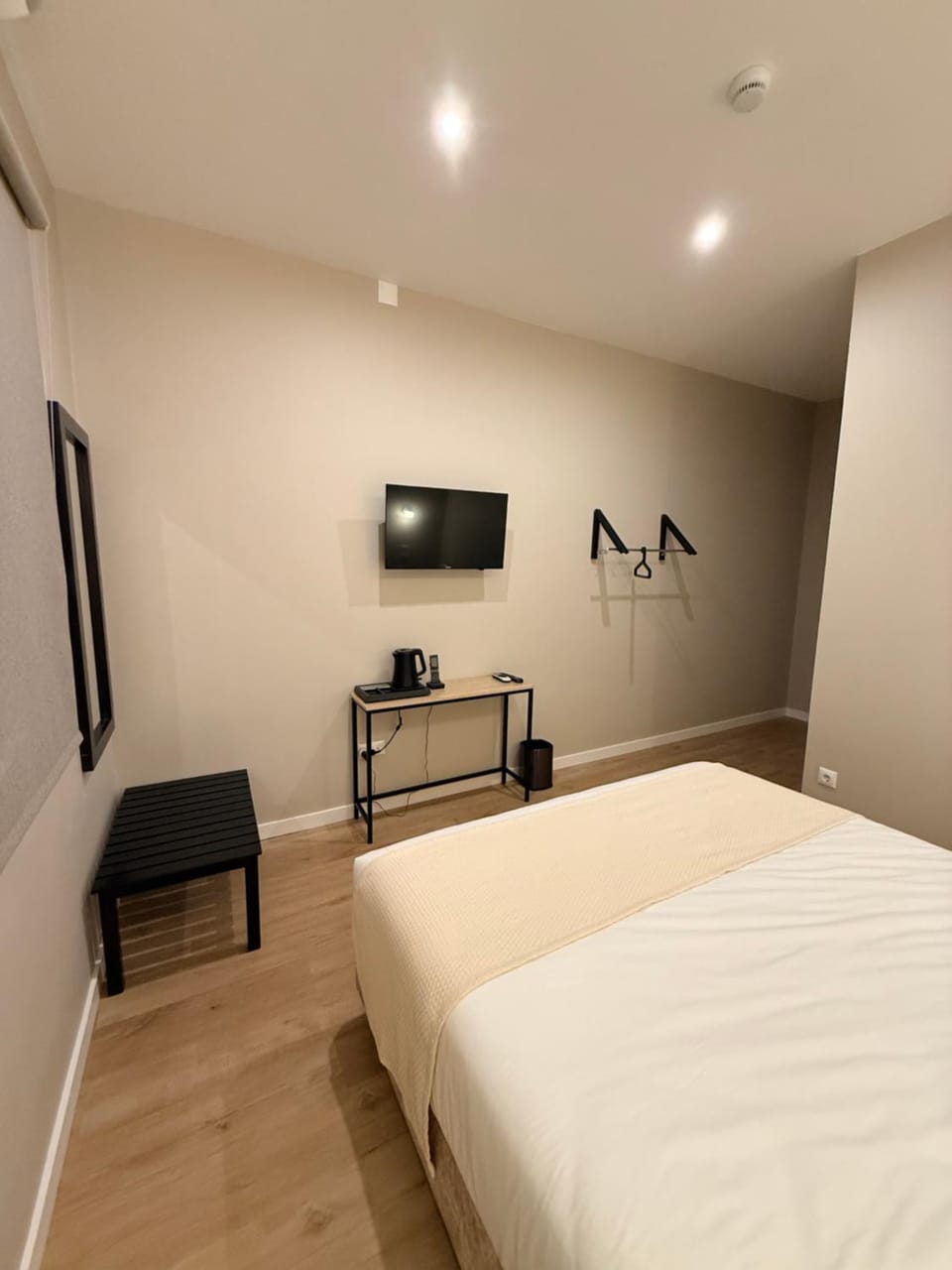 Residencia LIS B&B and Parking Hotel in Porto