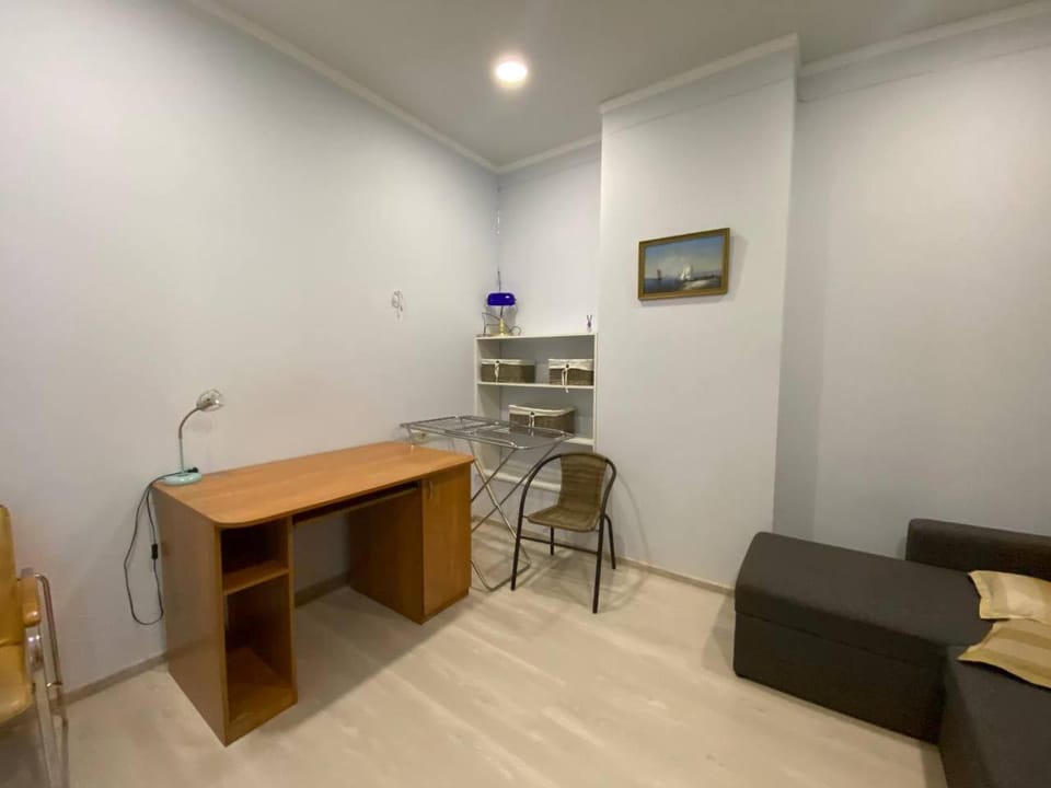 2 комнатная квартира 75 м2 Аркадия Gagarin Plaza Apartment in Odessa