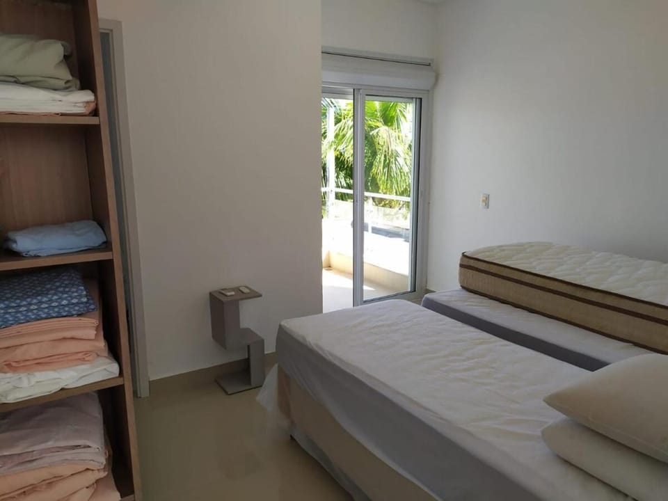 Casa completa no condomínio Morada da Praia em Bertioga House in Bertioga