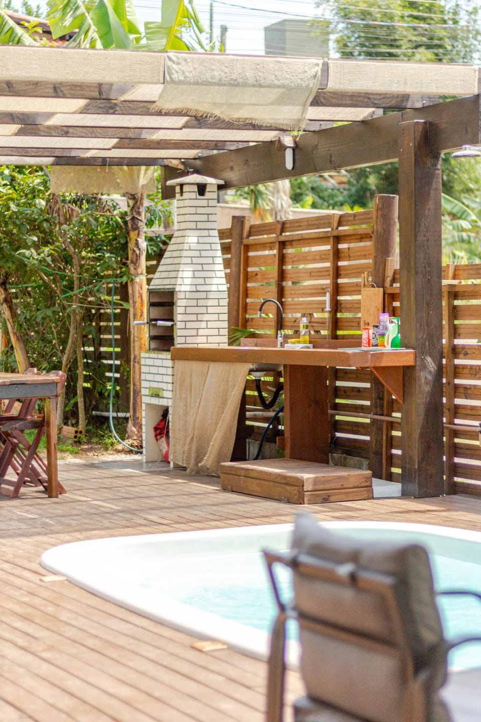 BBQ facilities, Seating area, Swimming pool