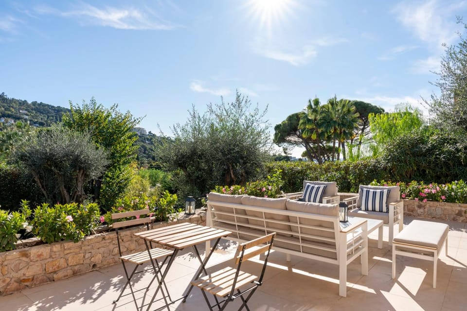 REF 2154 - Provencale Villa to rent Cannes Villa in Cannes