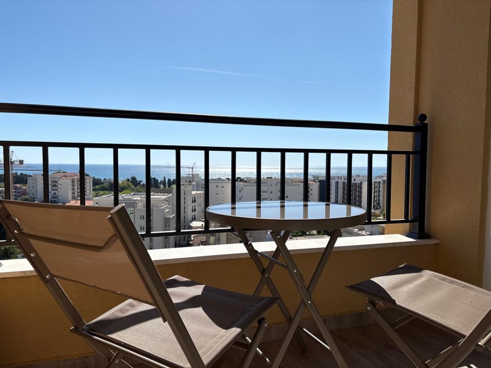 View (from property/room), Balcony/Terrace, Balcony/Terrace, Seating area