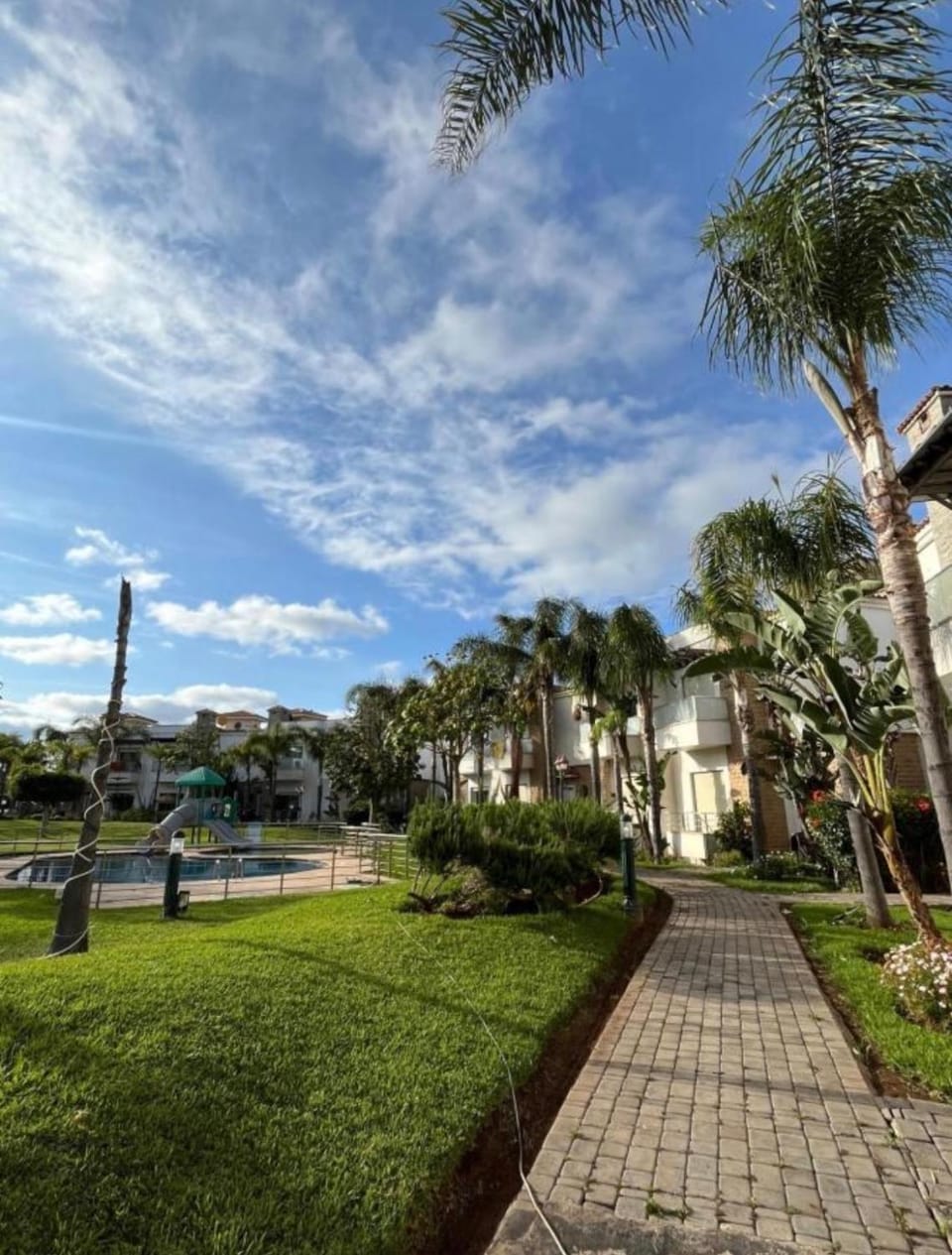 Villa en bord de mer avec jardins, piscines et résidence sécurisée Villa in Rabat-Salé-Kénitra