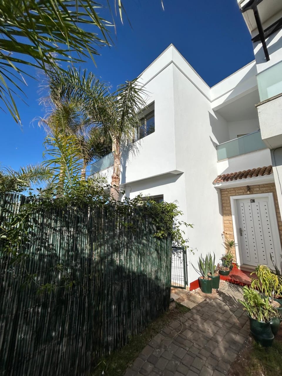 Villa en bord de mer avec jardins, piscines et résidence sécurisée Villa in Rabat-Salé-Kénitra